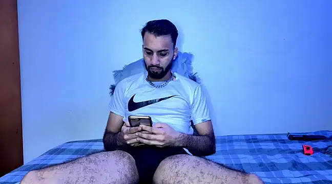Snapshot of Dar_milk chatting on 02.21.25 Dar milk online show from 02.21.25