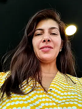 scarlett moore online show from 03.08.25