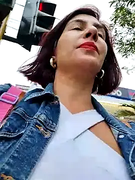 scarlett moore online show from 03.20.25