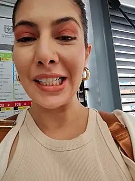 scarlett moore online show from 11.26.25