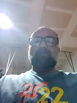 Snapshot of chainjulious chatting on 02.13.25 chainjulious online show from 02.13.25