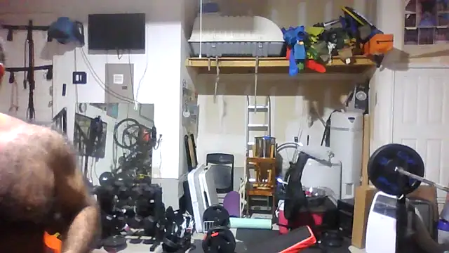 Snapshot of chainjulious chatting on 10.27.25 chainjulious online show from 10.27.25