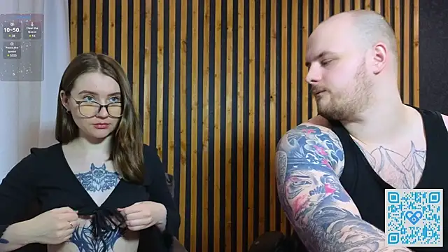 Snapshot of alicepugh chatting on 12.19.24 alicepugh online show from 12.19.24