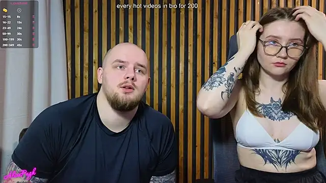 Snapshot of alicepugh chatting on 03.21.25 alicepugh online show from 03.21.25