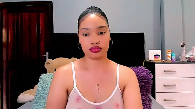Snapshot of Slim_Pleasurexxx chatting on 10.11.25 Slim Pleasurexxx online show from 10.11.25