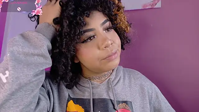 foxxy-lov3 online show from 04.11.26