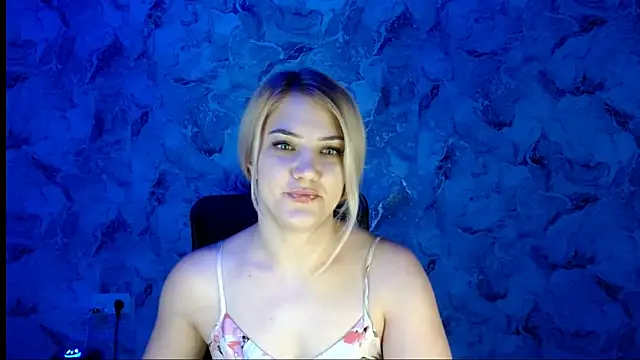 Snapshot of nika_gold1 chatting on 01.13.26 nika gold1 online show from 01.13.26