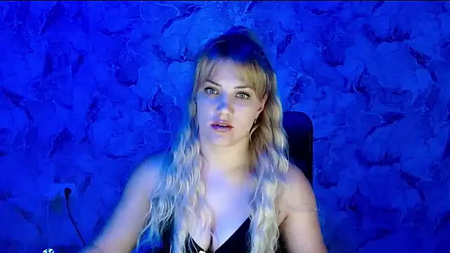 Snapshot of nika_gold1 chatting on 07.10.26 nika gold1 online show from 07.10.26