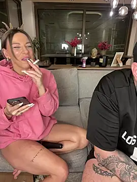 SexOnMyLvL online show from 01.27.25