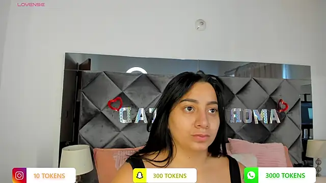 sofhiaa adaams online show from 02.19.25