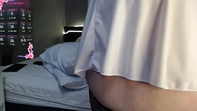 LadySambuca online show from 12.15.25