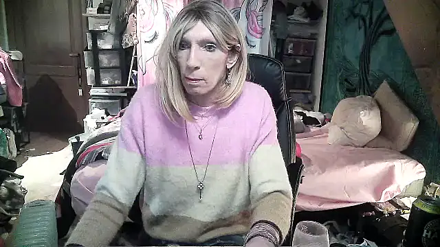 Ombeline1 online show from 02.02.25