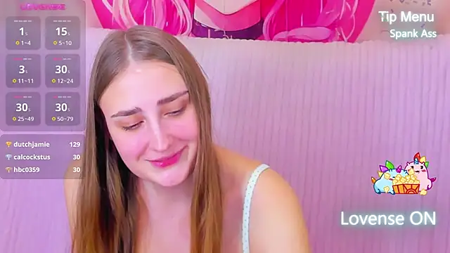 Snapshot of MilliStrii chatting on 03.03.25 MilliStrii online show from 03.03.25