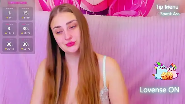 Snapshot of MilliStrii chatting on 03.10.25 MilliStrii online show from 03.10.25