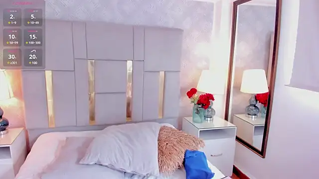 Camilaa Sanchez  online show from 01.25.25