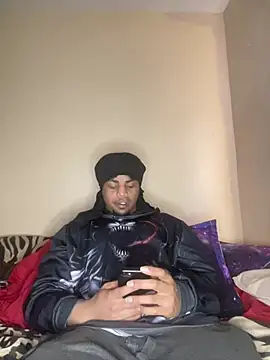 Snapshot of Elgrazonamor chatting on 12.13.24 Elgrazonamor online show from 12.13.24