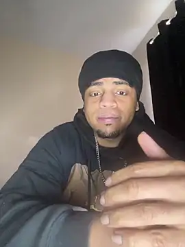 Snapshot of Elgrazonamor chatting on 02.17.25 Elgrazonamor online show from 02.17.25