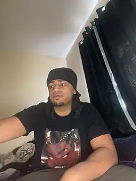 Snapshot of Elgrazonamor chatting on 02.21.25 Elgrazonamor online show from 02.21.25