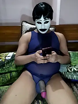 Snapshot of zentaishow chatting on 10.13.25 zentaishow online show from 10.13.25