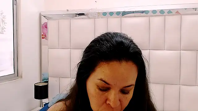 Snapshot of Lizeth_Bels chatting on 01.26.25 Lizeth Bels online show from 01.26.25