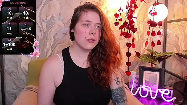 SophiePure online show from 02.14.25