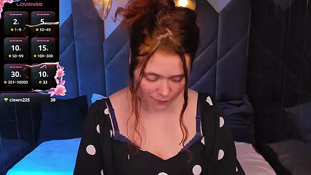 SophiePure online show from 02.24.25