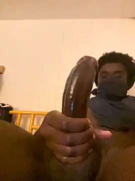 Snapshot of elninoblacko chatting on 11.01.25 elninoblacko online show from 11.01.25