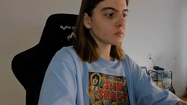 emmamurrr online show from 12.13.24