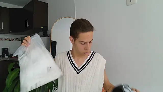 grey   27 online show from 03.11.25