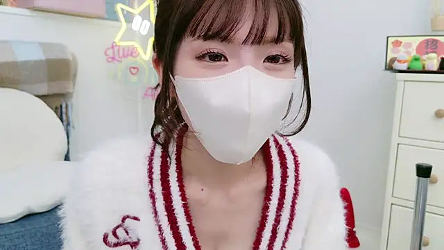 -minami- online show from 01.12.25