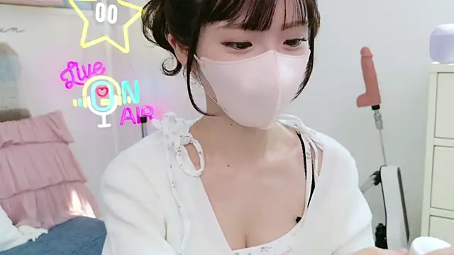 -minami- online show from 03.09.25