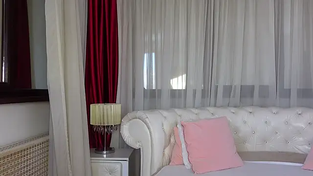 NinaCrystal1 online show from 03.12.25