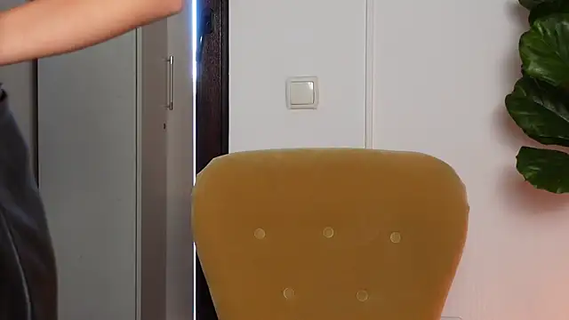 NinaCrystal1 online show from 09.16.25