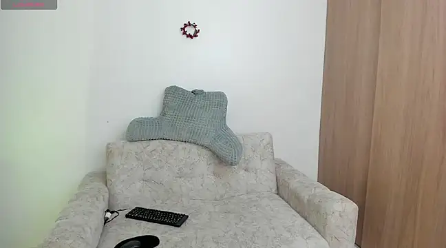 alexandra fiore online show from 01.06.25