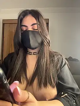 Snapshot of Hot-Sarah-arab chatting on 02.15.26 Hot-Sarah-arab online show from 02.15.26