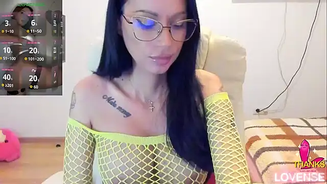 kissnicol32 online show from 06.03.26