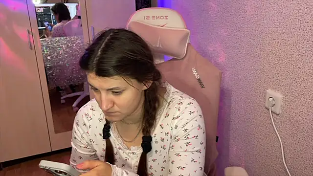 Katrin  kiss online show from 02.04.26