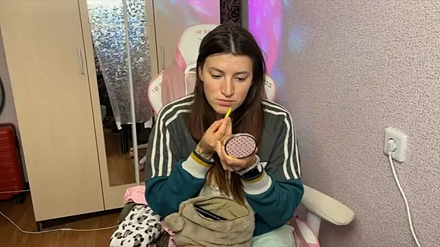 Snapshot of Katrin__kiss chatting on 05.04.26 Katrin kiss online show from 05.04.26