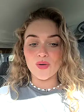 Goldloeckchen159 online show from 12.22.24