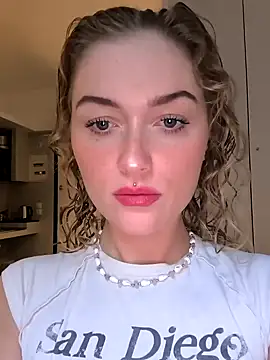 Goldloeckchen159 online show from 12.28.24