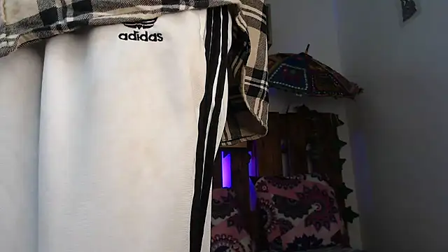 SARA VAL3NTINA  online show from 03.15.25