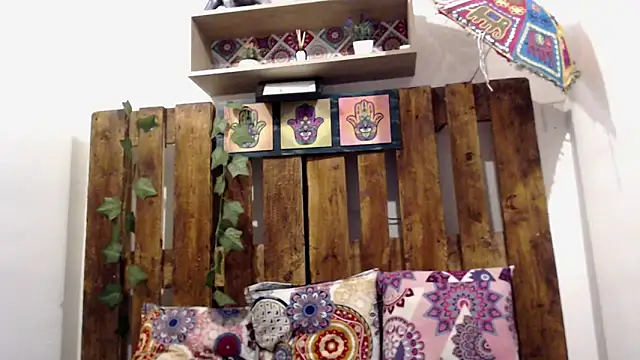 SARA VAL3NTINA  online show from 09.10.25