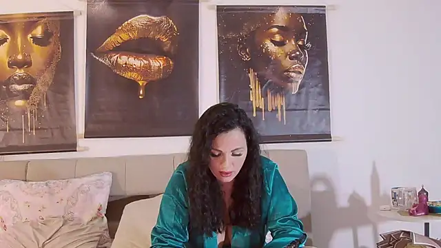 Snapshot of ReiyaRey chatting on 01.14.26 ReiyaRey online show from 01.14.26