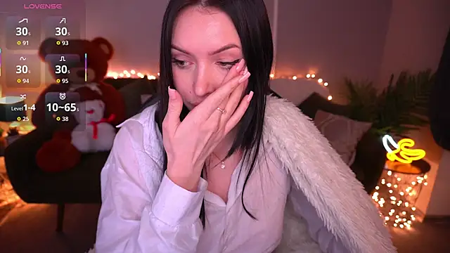 MilaSecrett online show from 02.02.26