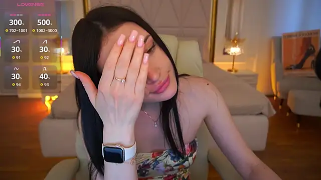 Snapshot of MilaSecrett chatting on 05.15.26 MilaSecrett online show from 05.15.26