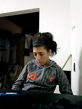 gala2 online show from 10.26.25