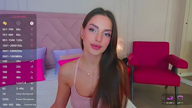 BellaHalles online show from 03.18.25