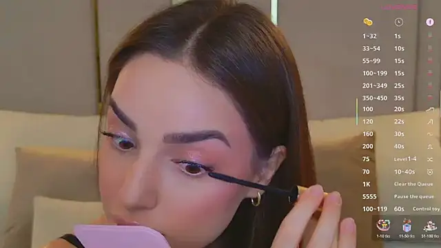 BellaHalles online show from 02.04.26