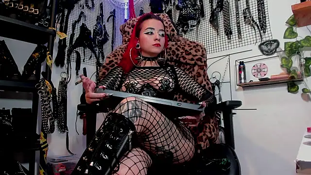 Agatha BDSM online show from 12.10.24