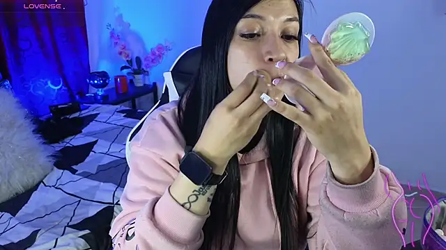 Majuu   online show from 11.29.25